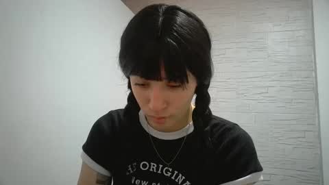 Mia-foster online show from November 2025 07:14:01 PM