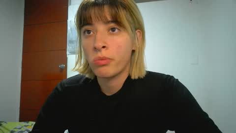 Snapshot of _mia_foster1 chatting on April 2026 02:02:01 AM Mia-foster online show from April 2026 02:02:01 AM