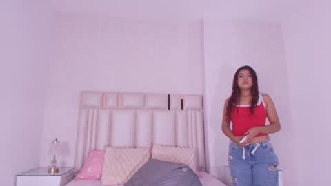 Mia  online show from July 2026 11:57:01 AM