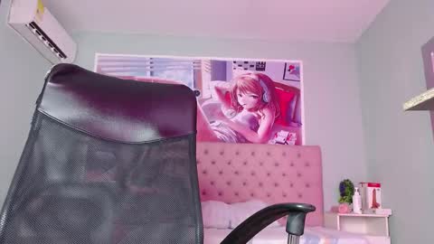 Paula online show from December 2024 11:57:02 AM