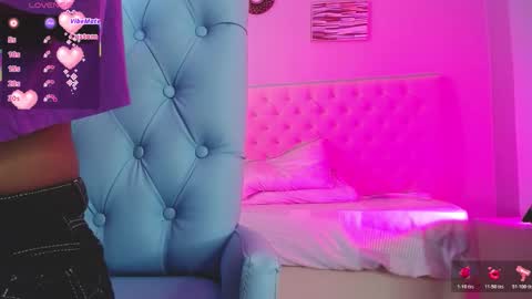 Paula online show from November 2025 11:32:02 AM