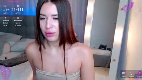 Milana online show from November 2025 09:41:02 PM