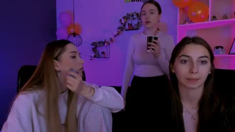 your Mila online show from April 2026 08:15:01 AM