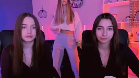 your Mila online show from April 2026 08:25:01 AM