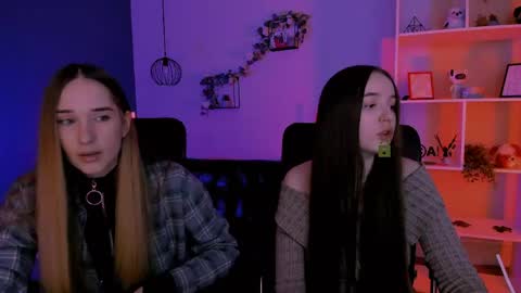 Snapshot of _mila_fire chatting on April 2026 09:01:02 AM your Mila online show from April 2026 09:01:02 AM