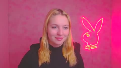 Melanie online show from November 2025 12:48:02 PM