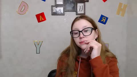 Snapshot of _miraterri_ chatting on February 2025 07:26:02 AM Mira online show from February 2025 07:26:02 AM