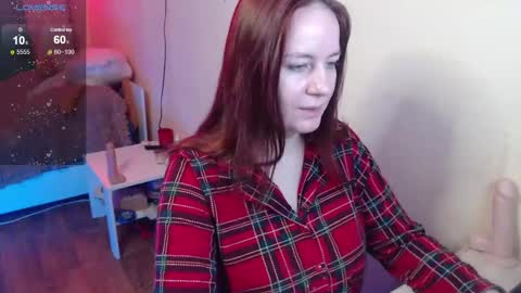 Snapshot of _miss_ella_ chatting on January 2025 03:18:01 PM Ella online show from January 2025 03:18:01 PM