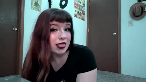 Snapshot of _miss_marie_ chatting on November 2025 09:48:01 PM _miss_marie_ online show from November 2025 09:48:01 PM