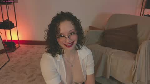 Mara Independent model online show from April 2026 07:07:01 PM