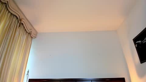 Snapshot of _mizuki chatting on February 2025 05:51:02 PM mizuki online show from February 2025 05:51:02 PM