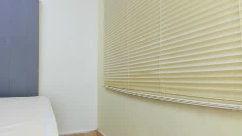 _molly_rosse_ online show from October 2025 11:44:01 AM