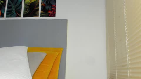 _molly_rosse_ online show from January 2026 12:21:01 PM