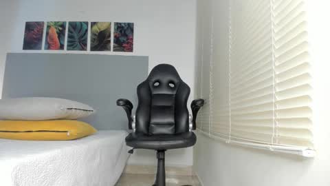 _molly_rosse_ online show from February 2026 11:36:02 AM