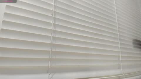 _molly_rosse_ online show from April 2026 12:42:01 PM