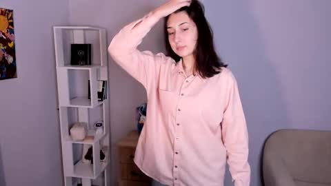 Eva online show from December 2025 05:09:02 PM