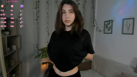 Snapshot of _monnytoon_ chatting on May 2026 05:29:02 PM Eva online show from May 2026 05:29:02 PM
