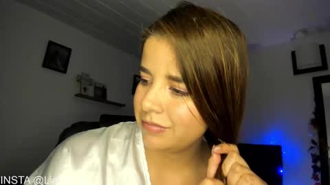 Snapshot of _monserat_ chatting on December 2024 01:08:01 AM liaaa 4u online show from December 2024 01:08:01 AM