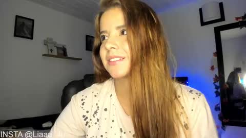 Snapshot of _monserat_ chatting on February 2025 02:11:02 AM liaaa 4u online show from February 2025 02:11:02 AM