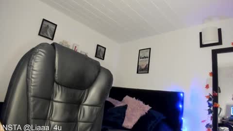 Snapshot of _monserat_ chatting on February 2025 01:30:02 AM liaaa 4u online show from February 2025 01:30:02 AM