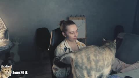 Debby  online show from April 2026 07:42:01 PM