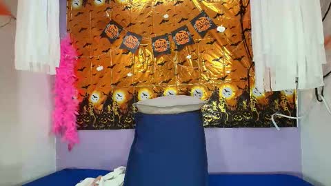 Luna online show from October 2025 11:54:02 AM