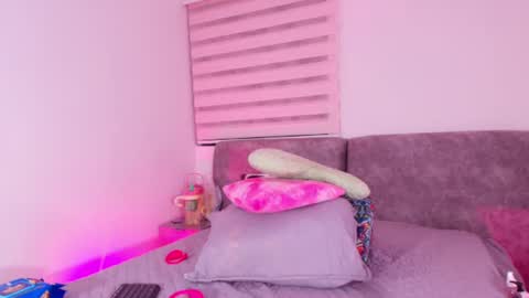 Luna online show from July 2026 03:11:01 AM