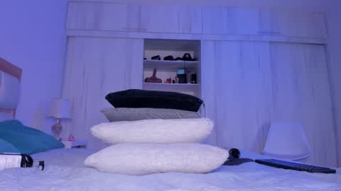  Natasha online show from February 2025 05:40:01 PM