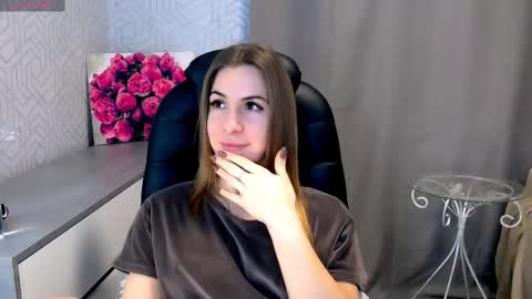 Megan online show from February 2025 05:18:02 PM