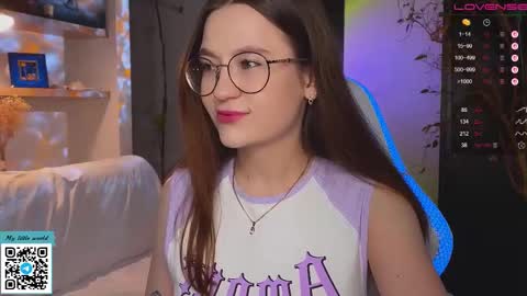 Mia with a big heart  online show from November 2025 02:00:02 AM