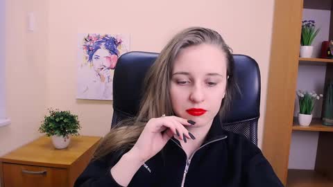 Snapshot of _nicole_new chatting on January 2025 09:51:02 AM Nica online show from January 2025 09:51:02 AM