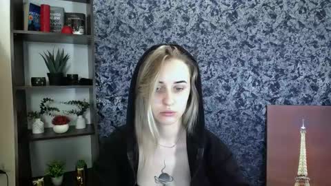 Snapshot of _nicole_new chatting on February 2026 02:36:01 PM Nica online show from February 2026 02:36:01 PM