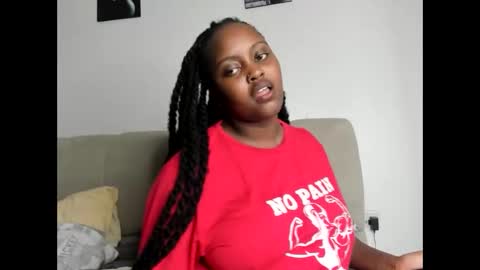 Snapshot of _nightnursee chatting on February 2026 12:22:02 PM belle online show from February 2026 12:22:02 PM