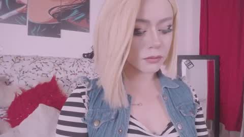 niiky online show from February 2025 11:34:02 AM