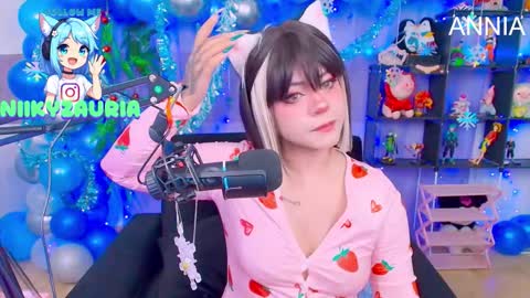 niiky online show from December 2025 11:07:01 AM