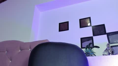 Noa Smith online show from November 2025 10:15:02 AM