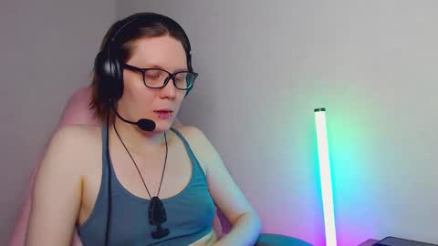 Tracy online show from February 2025 08:51:02 PM