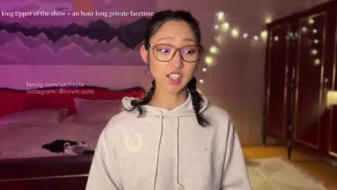 Snapshot of _octopussy_ chatting on February 2025 04:25:01 AM Mikayla online show from February 2025 04:25:01 AM