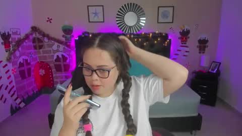 Olivia jones online show from January 2026 11:46:02 AM