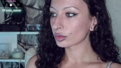 Snapshot of _owner_ chatting on September 2025 07:10:02 AM The Supreme Goddess Rose online show from September 2025 07:10:02 AM