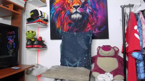 Kevin  online show from September 2025 11:04:01 AM