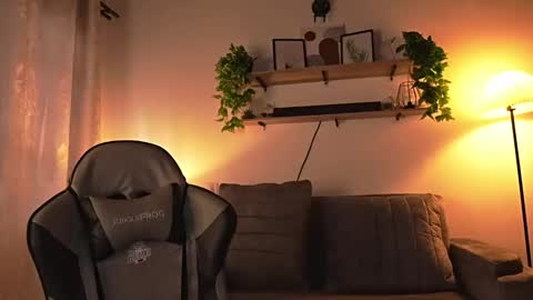 _paulah2 online show from February 2026 08:29:02 PM