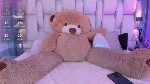  pauli  online show from March 2026 05:44:01 AM