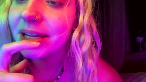 Snapshot of _peaceoutgirlscout_ chatting on September 2025 08:50:02 AM _peaceoutgirlscout_ online show from September 2025 08:50:02 AM