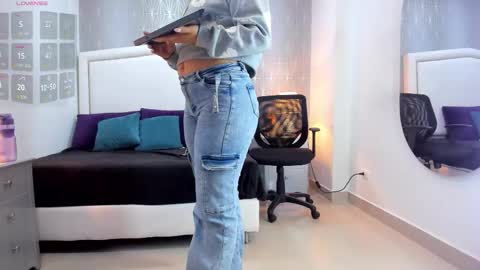  peach1  online show from March 2026 10:15:02 AM