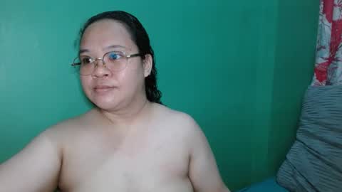 Pinaylovelybum online show from May 2026 08:31:01 AM