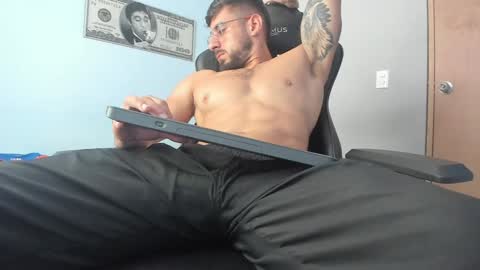 Snapshot of _poseidon1_ chatting on January 2025 05:05:01 PM Poseidon online show from January 2025 05:05:01 PM