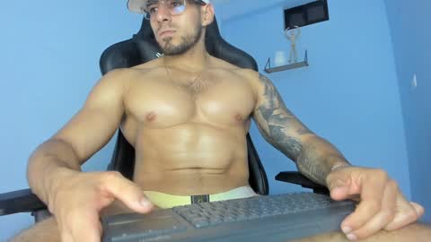 Snapshot of _poseidon1_ chatting on February 2025 07:36:02 AM Poseidon online show from February 2025 07:36:02 AM