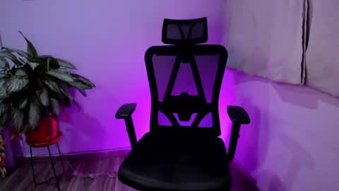 Snapshot of _purplecherry_ chatting on June 2026 03:16:02 AM Cherr online show from June 2026 03:16:02 AM