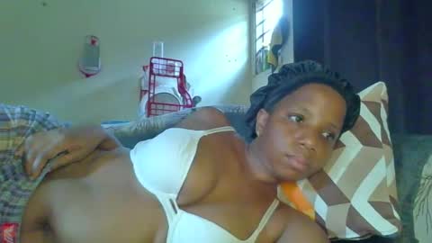 queen online show from December 2024 10:32:02 AM